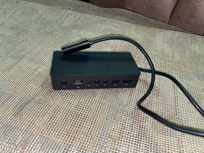 Microsoft Surface Dock 1