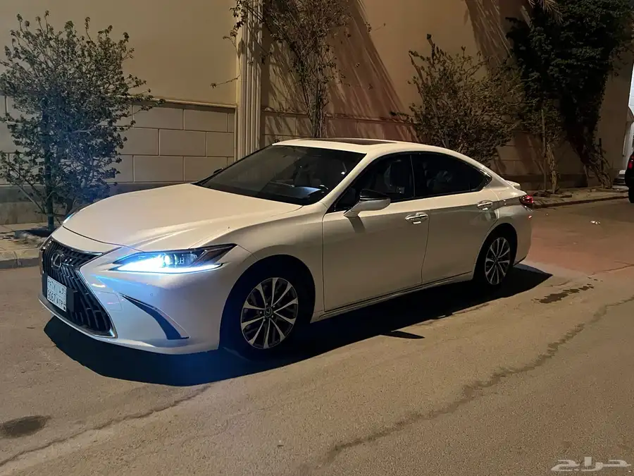 لكزز es350 2023 3
