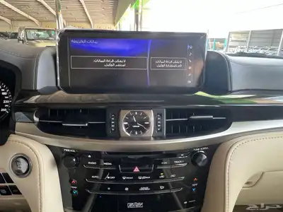 لكزس سبورت موديل 2021 ابيض داخل بيج عداد 6 الف 11
