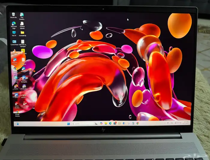 لاب توب hp pavilion plus 0