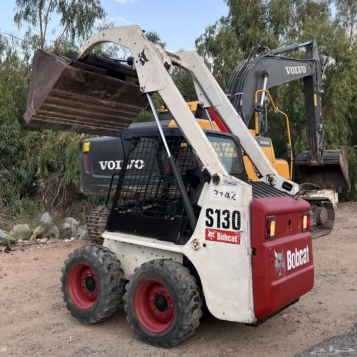 بوب كات ابو بس 130 s 4