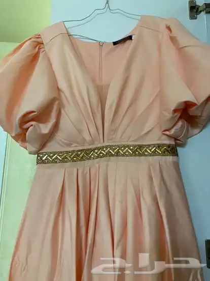 للبيع فساتين ومسكات عروس 0