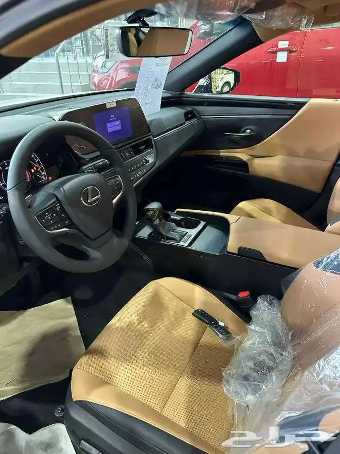 لكزس ES250 AA موديل 2025 6