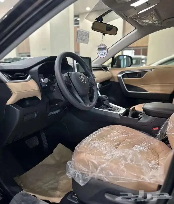 راف فور ال اي بنزين 2.0 دفع ثنائي RAV4 LE 4X2 2025 6