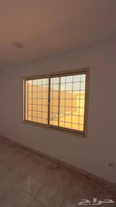 استراحات للبيع بحي السلمانية 8