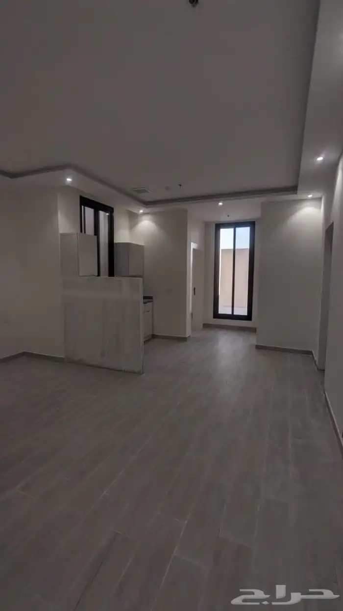 شقق عزاب للايجار ب حي البيان 3
