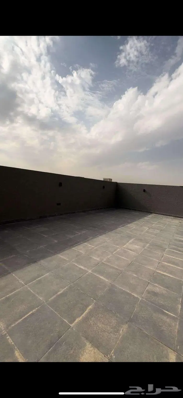 شقة بسطح للأيجار الرياض حي النرجس 11
