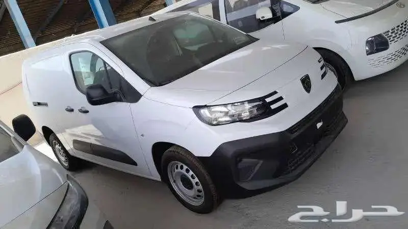 بارتنر 2025 وعروض على 2023 2