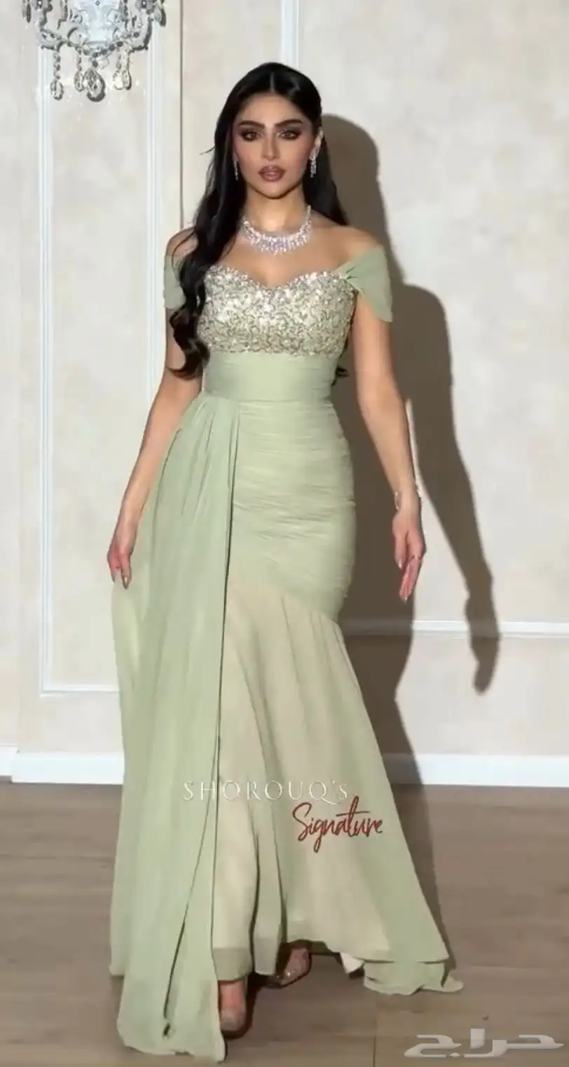 عرض جديد 2025 فساتين زفاف 16