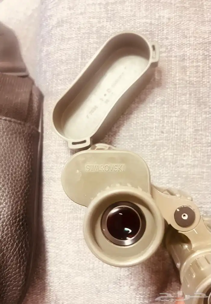للبيع دربيل SWAROVSKI سواروفسكي 5