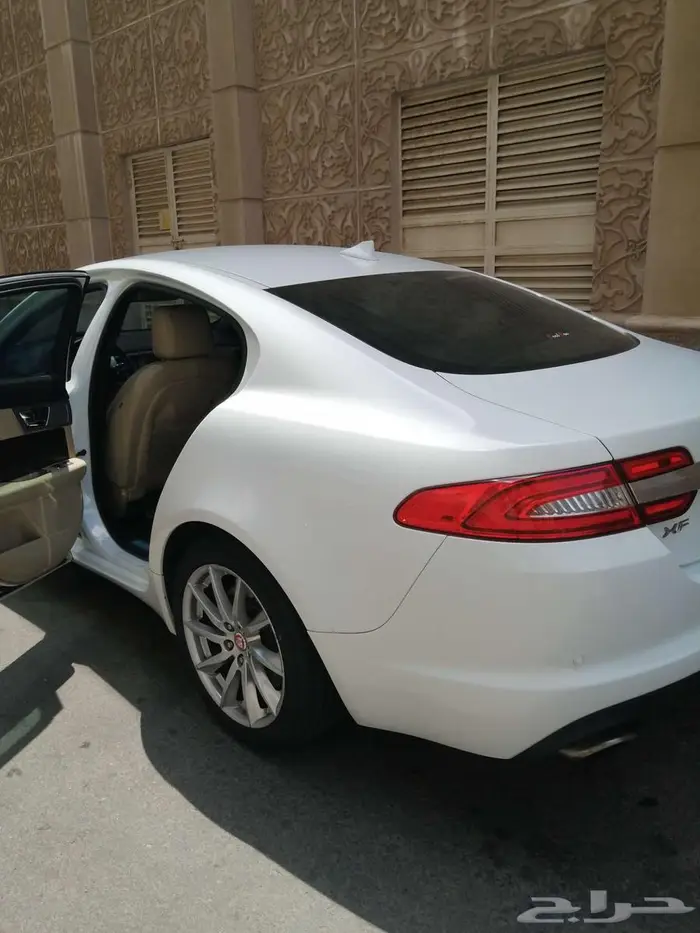جاكوار اكس اف مخزن موديل 2014 2