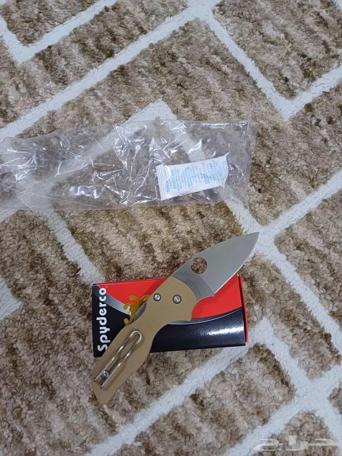 سكين مطويه سبايدركو ليل نيتف اصليه وجديده 3