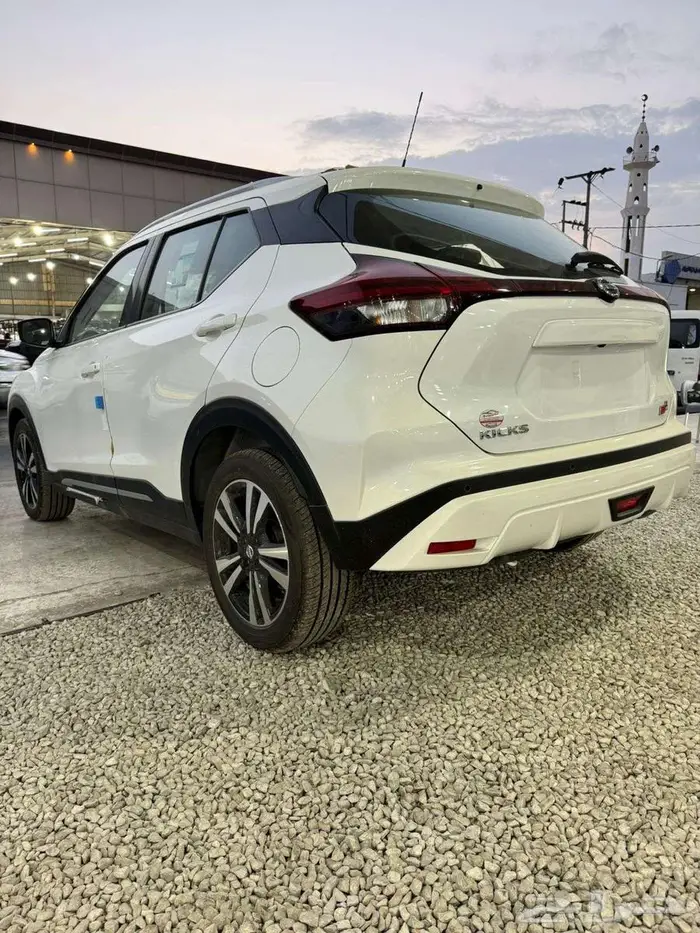 نيسان كيكس 2022 SV نص فل اصفار 5