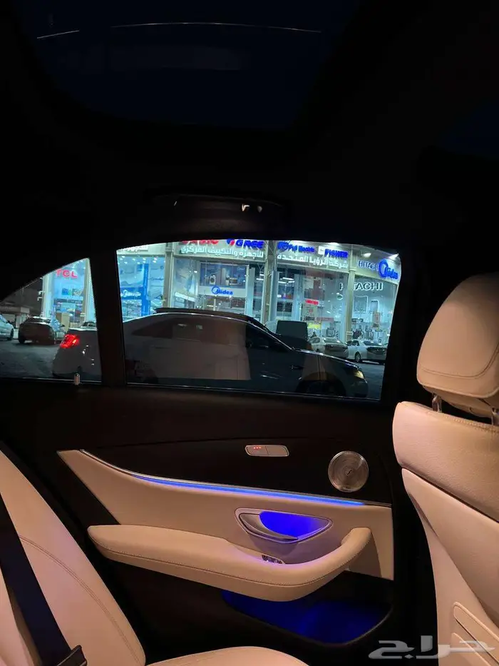 مرسيدس E250 2021 46