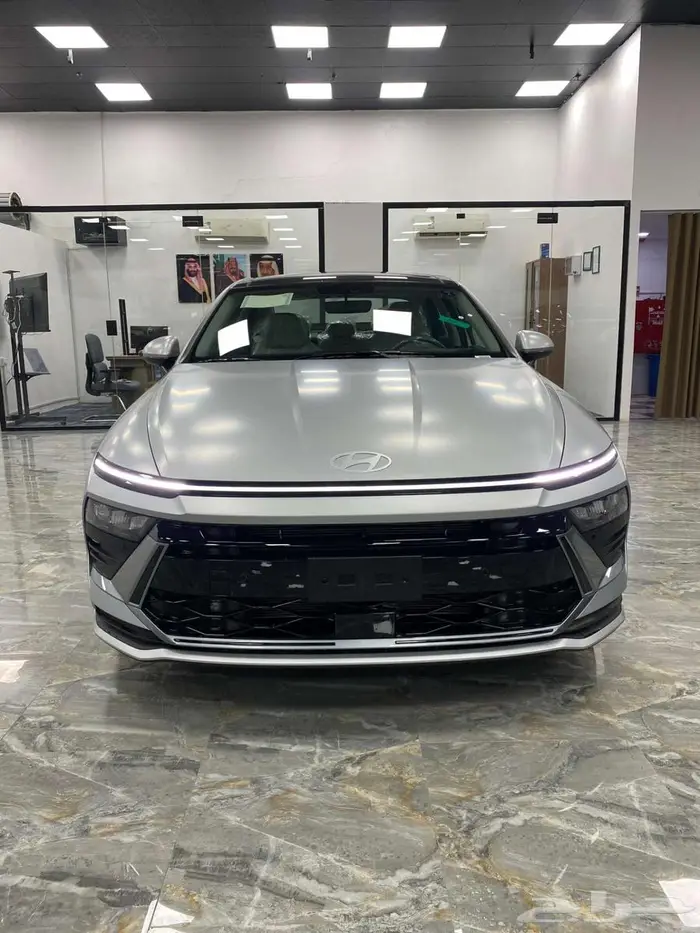 سوناتا سمارت 2025 فضي مطفي 3