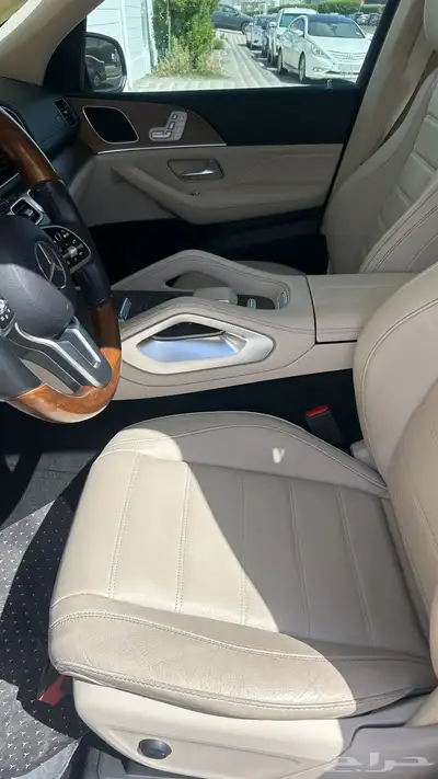 مرسيدس GLE 450 واجن 2021 ماشي 75 الف بودي وكاله 8