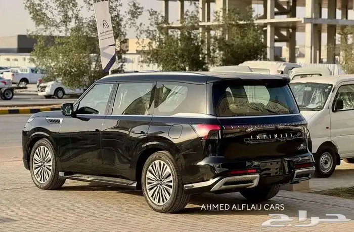انفنيتي QX80 نص فل سعودي مع صيانه مجانيه 4
