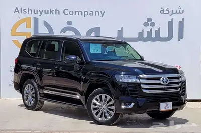 تويوتا لاندكروزر GXR 4 موديل - 2024 1