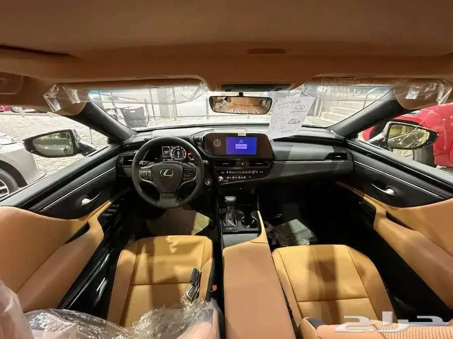 لكزس ES250 AA موديل 2025 4