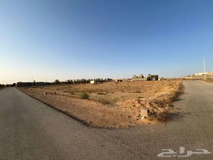 ارض سكنيه للبيع 1