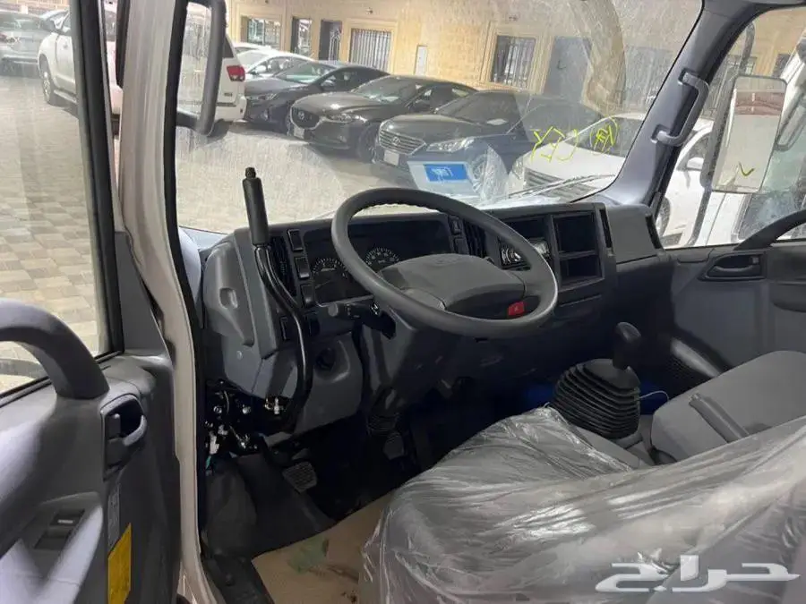 ايسوزو قلاب 3 طن جديد 2025 14