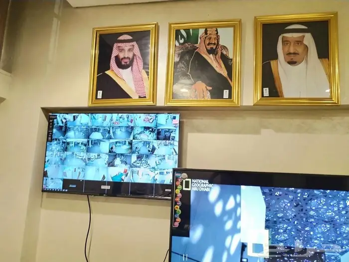 كاميرات مراقبة 16