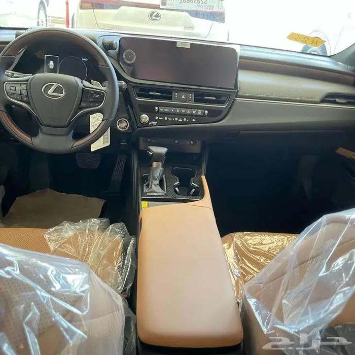 لكزس اي اس 350 CC الموديل 2025 5