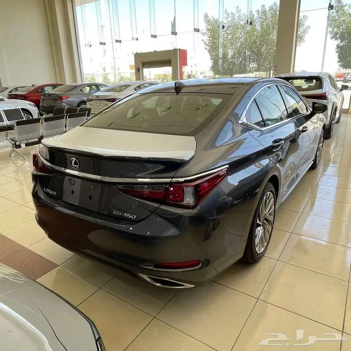 لكزس اي اس 350 CC الموديل 2025 2