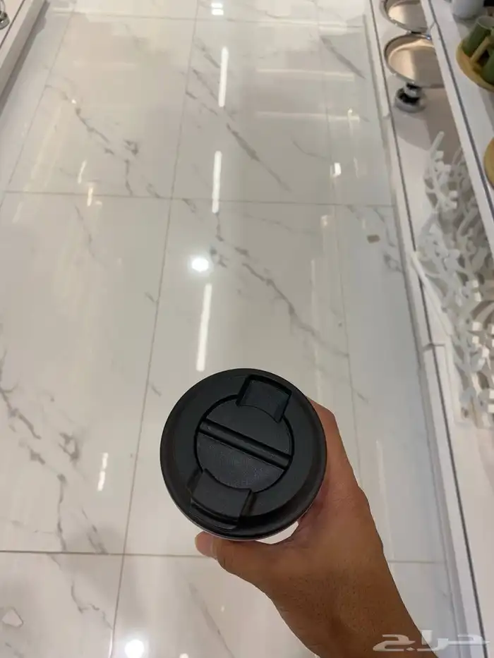 للبيع مق (كوب) هاف مليون 0