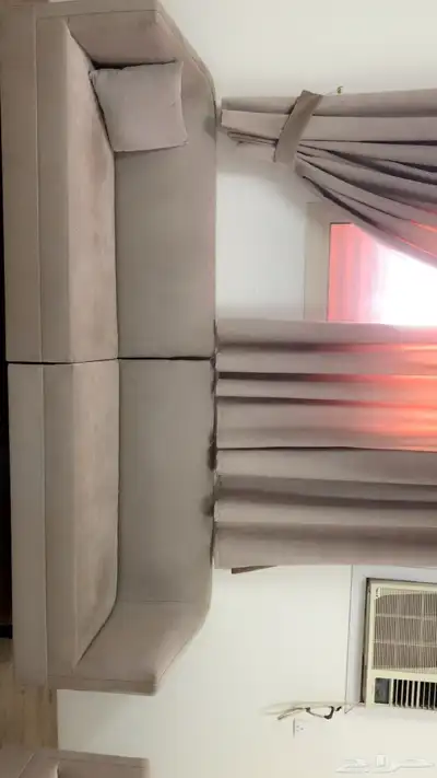 كنب مع ستاره مع 6 مخدات 2