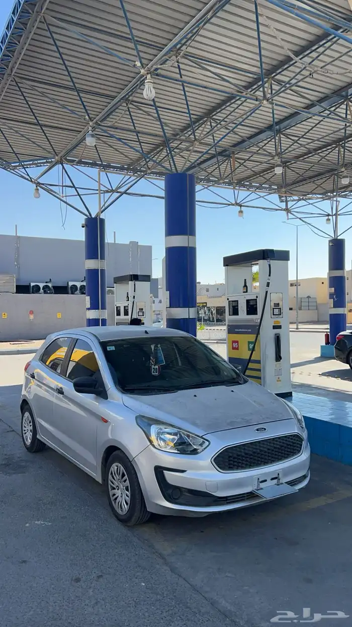 سياره البيع فورد فيجو 2020 5