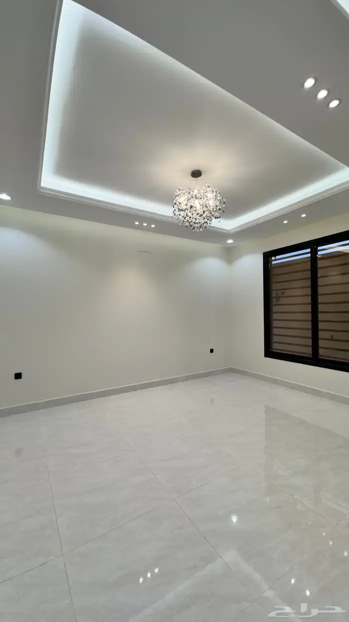 للبيع شقق ارضي ابهاالمحاله 6