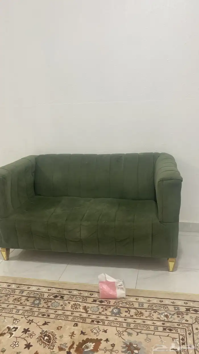 كنب وطاولة طعام 0