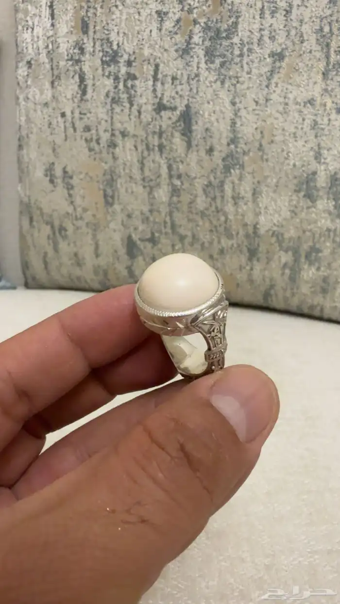 خاتم من العاج 2