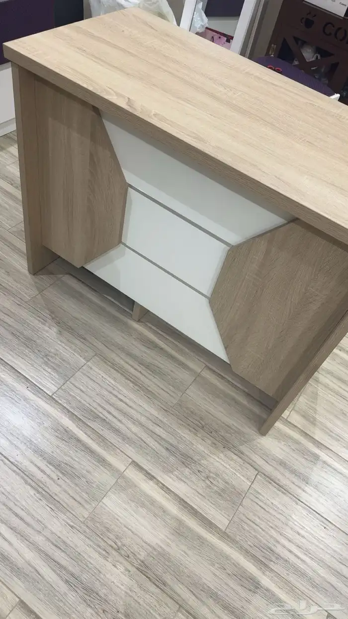 مكتب  كرسي سماعه  دولاب كوفي  استاند 2