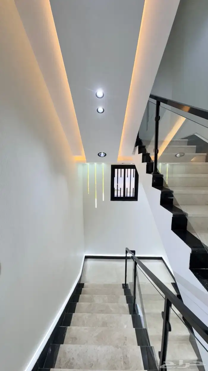 للبيع شقق علوي حي الموسى 1