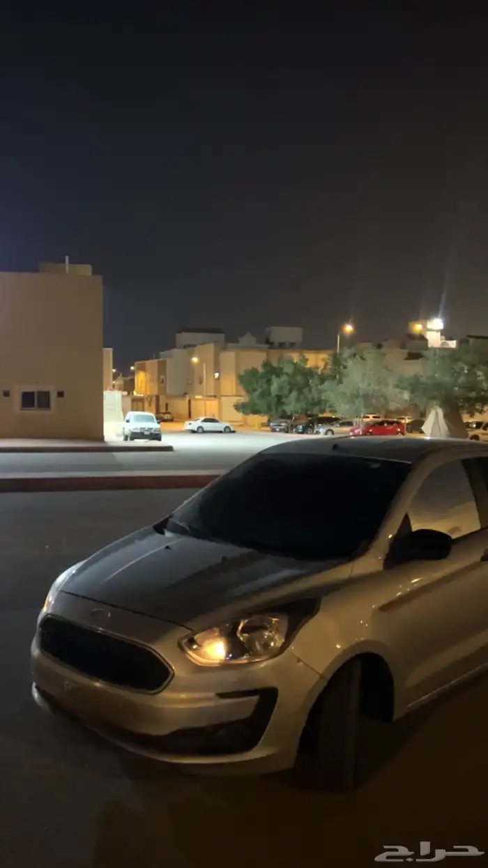 سياره البيع فورد فيجو 2020 4
