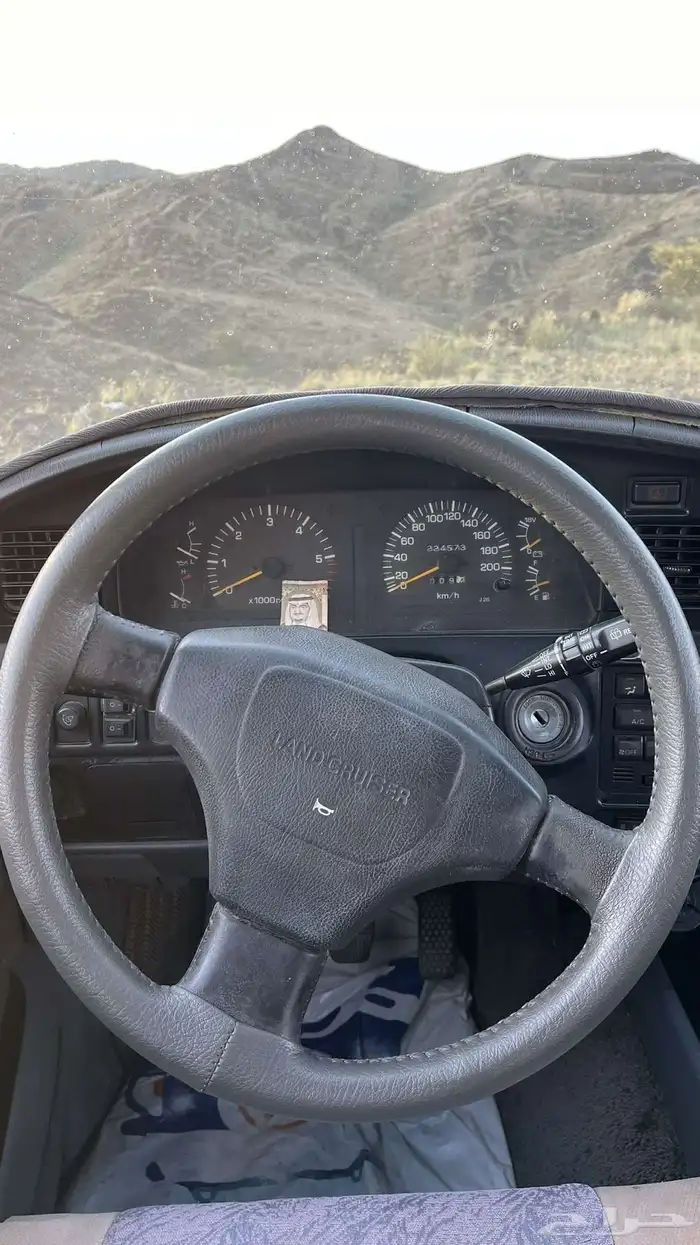 تويوتا لاندكروزر 9