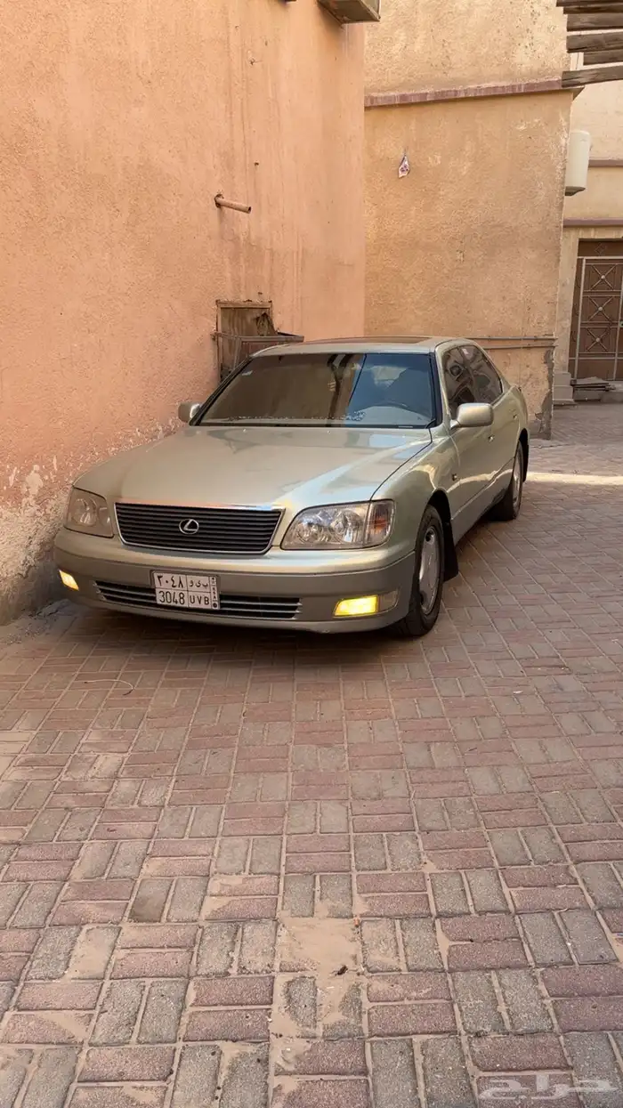 للبيع لكزس 400 LS 16