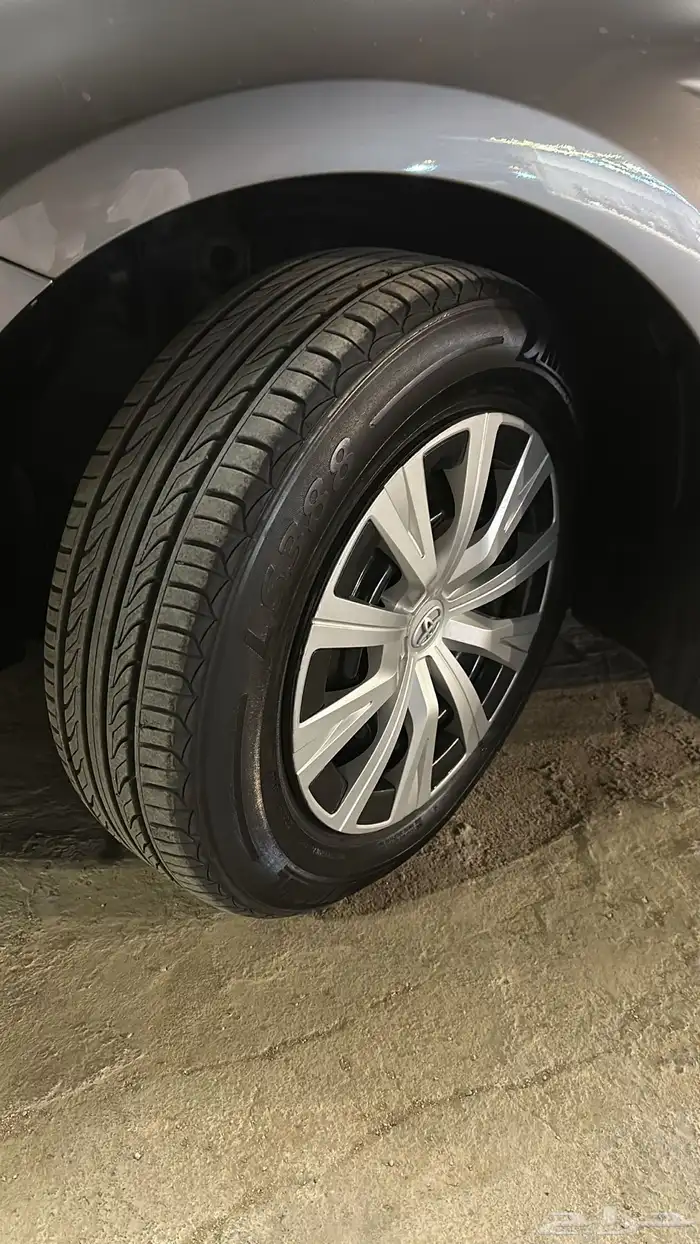 كفرات لاندسيل تايلندي نظيفات 205 65 16 كامري 0