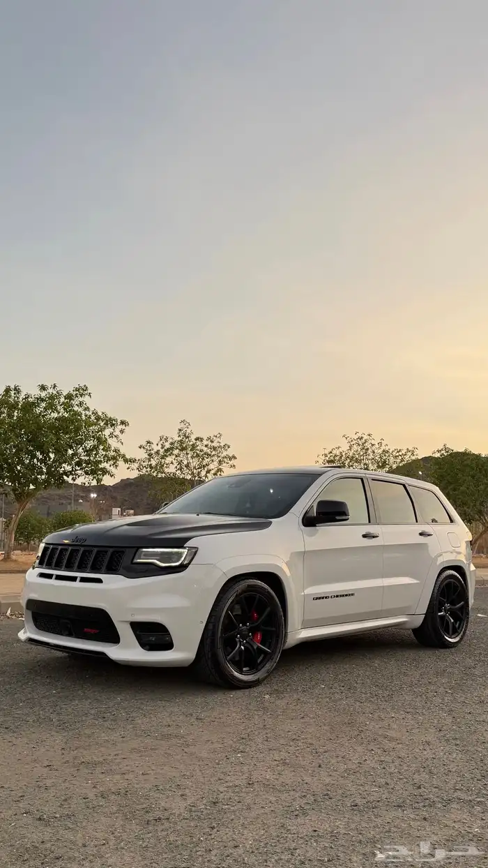 جراند شيروكي SRT 3