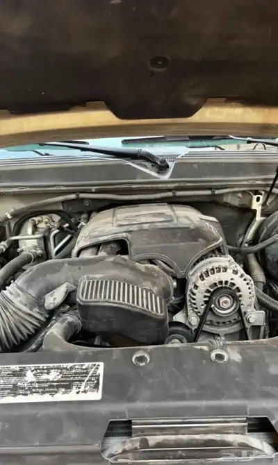 للبيع مكينة تاهو V8 5.3L شد بلد 2010 للبيع المستعجل 0