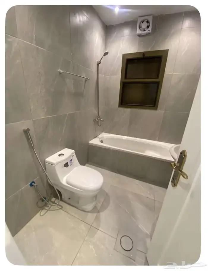 شقه للايجار اليومي او الشهري ويوجد تابي وتمارا 11