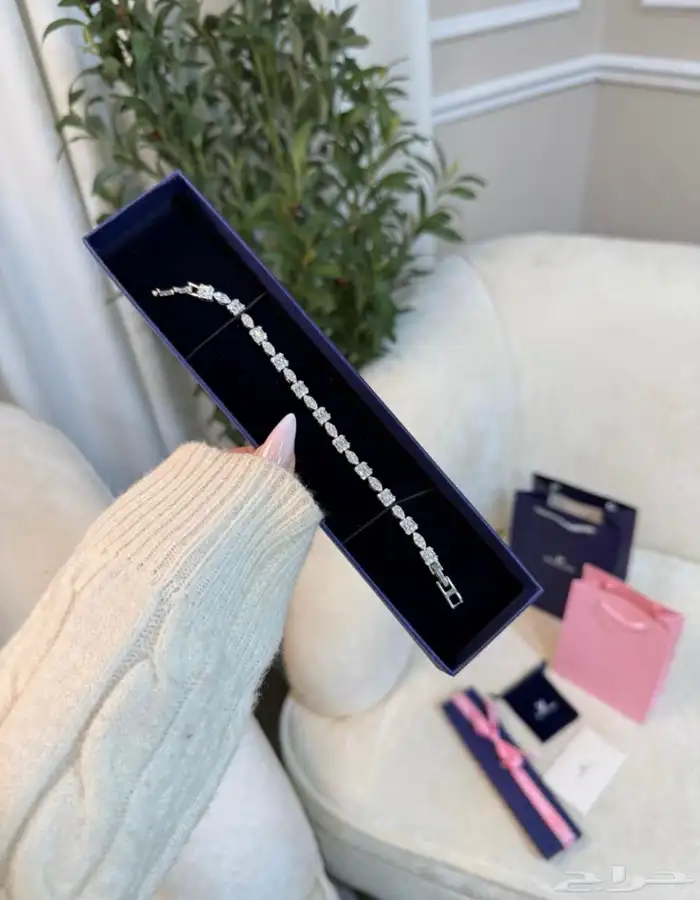 اساور ماركات ماستر معا ملحقاتها 61