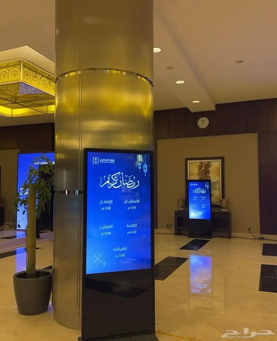 تأجير شاشات 8