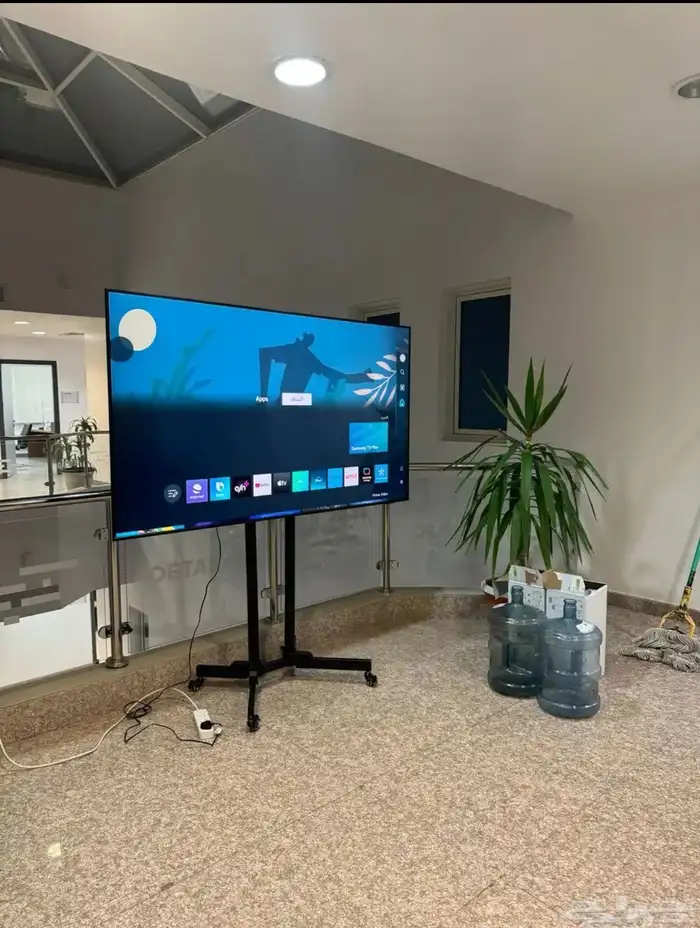 تاجير شاشات بلازما سمارت 8