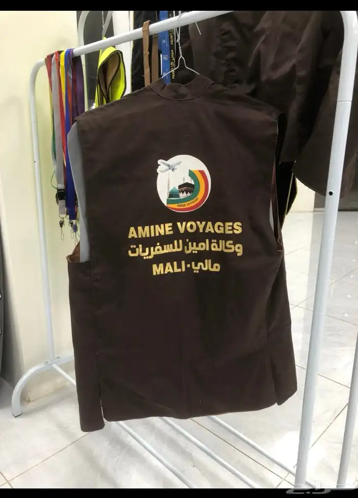 بروشات  استيكرات  طباعه 1