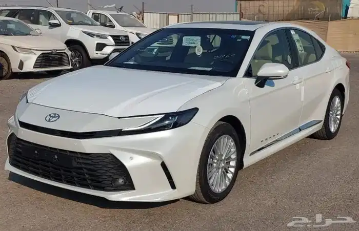 كامري 2025 LE سعودي السعر 123.000 4