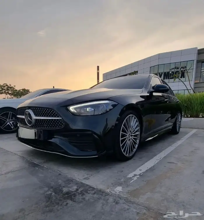 مرسيدس C 300 AMG LINE موديل 2024 0