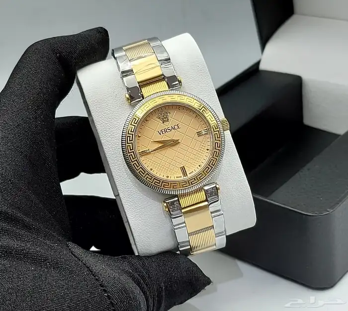 ساعات نسائية فيرزاتشي Versace 4